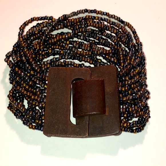 Gorgeous multi-strand, black & copper beaded bracelet w/ wooden closure, NWOT - Picture 4 of 14